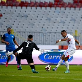 خطأ فادح من حارس سموحة يُمهد لفوز جديد للزمالك بالدوري المصري