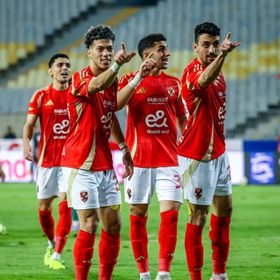 كم نقطة يحتاجها الأهلي للتتويج بالدوري المصري الممتاز؟