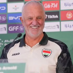 مدرب العراق غراهام أرنولد: نعرف عُمان جيداً ونطمح للقب الخليجي