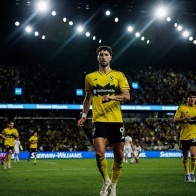 ضربة للأهلي.. كولومبوس كرو يعلن غياب وسام أبو علي 6 أسابيع