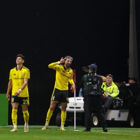 شاهد.. جمهور الأهلي يتحسّر على وسام أبو علي بعد ثنائية مذهلة في أميركا