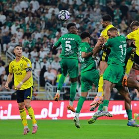 شاهد.. شوط أول مثير و4 أهداف في كلاسيكو الأهلي والنصر