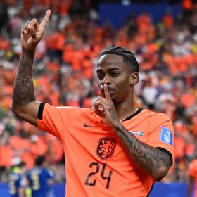 الهلال السعودي يخطف مفاجأة المونديال سمرفيل من كبار أوروبا