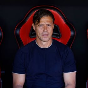 مدرب إشبيلية: لم يتوقع أحد أن نهزم برشلونة بهذه الطريقة بعد 10 سنوات