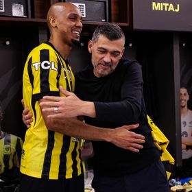 مدرب الاتحاد مرتاح للفوز على الخليج وفابينيو يحتفي بمباراته الـ100