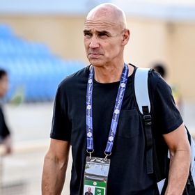 "أنا حزين"..  توماس ليتش مدرب الشباب يطالب بالتغيير