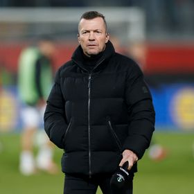 أسطورة بايرن ميونيخ: فينيسيوس مستفزّ وسلوك ريال مدريد خاطئ