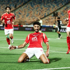 شاهد.. الأهلي بطلاً للدوري المصري بعد مباراة استعراضية أمام فاركو