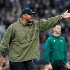 كومباني يكيل المديح لنوير ويتوقع مواجهة صعبة أمام ريال مدريد في ميونيخ