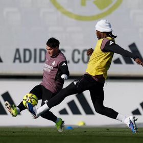 براهيم دياز "المجروح" يبدأ تعافيه نفسياً بدعم من نجوم ريال مدريد