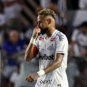 "لا يمكن لأي إنسان تحمّل ذلك".. نيمار يطلق صرخة غضب ضد سانتوس