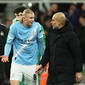 غوارديولا يحذّر لاعبيه من مانشستر يونايتد تحت قيادة كاريك