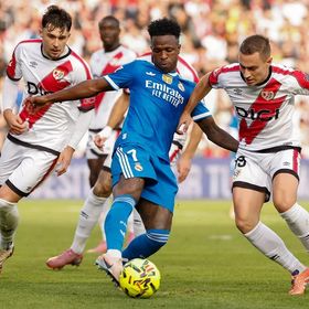 تشابي ألونسو: ريال مدريد ليس في أزمة ولهذا لا يلعب إندريك وغونزالو