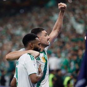 شاهد.. الأهلي "بـ10 لاعبين" يحتفظ بلقب آسيا للنخبة بعد وقت إضافي