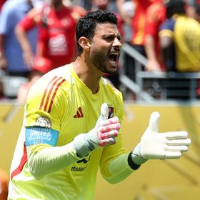 محمد الشناوي: نسعى لتجاوز الدور الأول.. وأطمح إلى الفوز بكأس العالم
