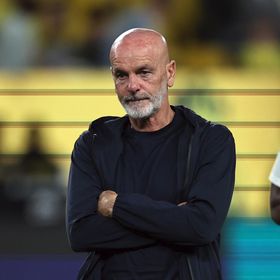 "اتفاق نهائي" لستيفانو بيولي مدرب النصر مع فيورنتينا