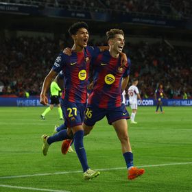 شاهد.. فيرمين لوبيز يسجل أول هاتريك في مسيرته مع برشلونة