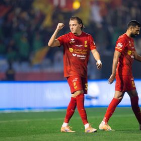 ميلان يحاول خطف نجم القادسية