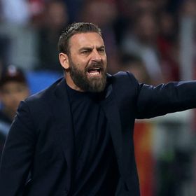 جنوى يستعد لتعيين دانييلي دي روسي مدرباً جديداً