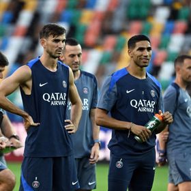 حكيمي من الأسباب.. نجم باريس سان جيرمان يفسّر هبوط المستوى هذا الموسم