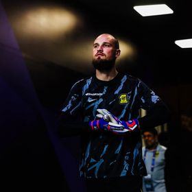 رايكوفيتش الأفضل وبنزيما بين الأسوأ في كلاسيكو الهلال والاتحاد