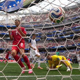 للمرة الأولى في التاريخ.. 5 أهداف بعد الدقيقة 70 في مباراة بكأس العالم