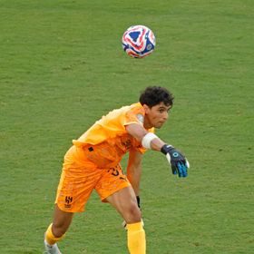 بونو متفائل بتأهل الهلال والحربي يأمل بـ"فوز مهم جداً" على باتشوكا