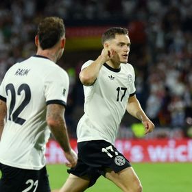 فيرتز وأميري ينقذان ألمانيا في 3 دقائق أمام إيرلندا الشمالية