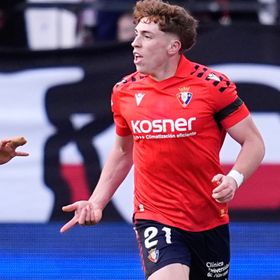 نجم أوساسونا يحطم رقم لامين يامال في الدوري الإسباني