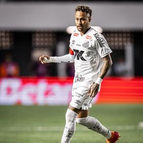 نيمار مطلوب في إنجلترا وعائق وحيد قد يفسد عودته إلى الأضواء