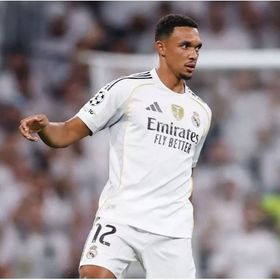 "وسطاء" يقنعون مانشستر سيتي بالتحرك لضم ظهير ريال مدريد