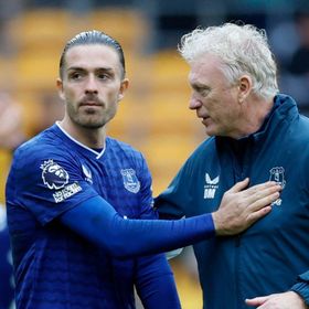 التمريرات الحاسمة "المتتالية" تُدخل جاك غريليش تاريخ إيفرتون