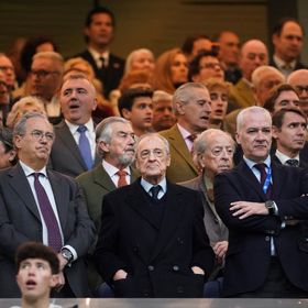 كابوس في "سانتياغو برنابيو": صافرات استهجان للاعبين ومطالبة فلورنتينو بالاستقالة