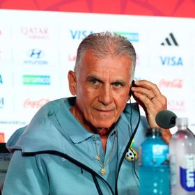 بعد تجربة كأس العالم.. كارلوس كيروش يعود لقيادة منتخب غانا