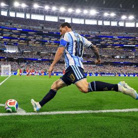 غياب "ميسي الأردن" وميسي.. تشكيلة النشامى والأرجنتين الأساسية