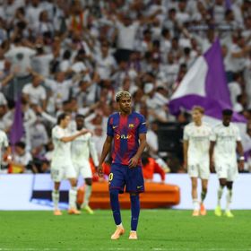 نجم ريال مدريد يدافع عن لامين يامال: يعاملونه مثل فينيسيوس