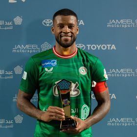 تقارير: الهولندي جورجينيو فينالدوم على رادار نيوم