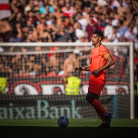 أراوخو يعود إلى برشلونة بعد نهاية عزلته الاختيارية