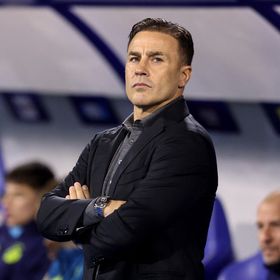 منتخب أوزبكستان يتعاقد مع المدرب الإيطالي فابيو كانافارو