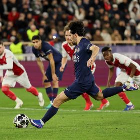 لماذا يهدر باريس سان جيرمان ركلات الجزاء هذا الموسم؟