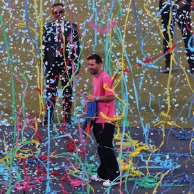 كم تبلغ قيمة مصافحة ليونيل ميسي في الهند؟