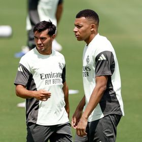 تشابي ألونسو يعلن أول قائمة لريال مدريد في الليغا.. ثنائي مغربي