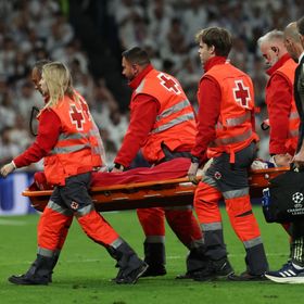 أسينسيو يطمئن جمهور ريال مدريد بعد "الإصابة المُخيفة" أمام بنفيكا