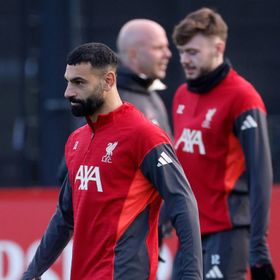 رغم الأزمة.. ليفربول يتمسك باستمرار محمد صلاح