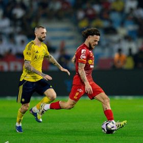 النصر يتجرع مرارة الهزيمة أمام "عقدته" بعد 106 أيام و20 انتصاراً متتالياً