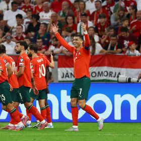 رونالدو يعادل رقماً قياسياً ويصل إلى 943 هدفاً في المسيرة المذهلة