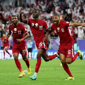 قطر تضرب إيران بثلاثية وتلاقي الأردن في نهائي كأس آسيا
