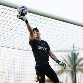 تشكيلة الهلال المتوقعة أمام الفيحاء.. هل يشارك الدوسري وبنزيما؟