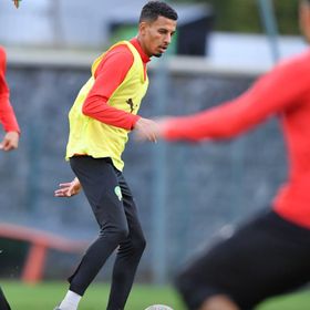 صدمة عز الدين أوناحي.. هل انتهى مشواره بكأس أمم إفريقيا؟