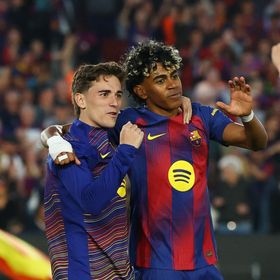 غافي: هذا ما حدث مع يامال في غرفة خلع الملابس بعد الإصابة